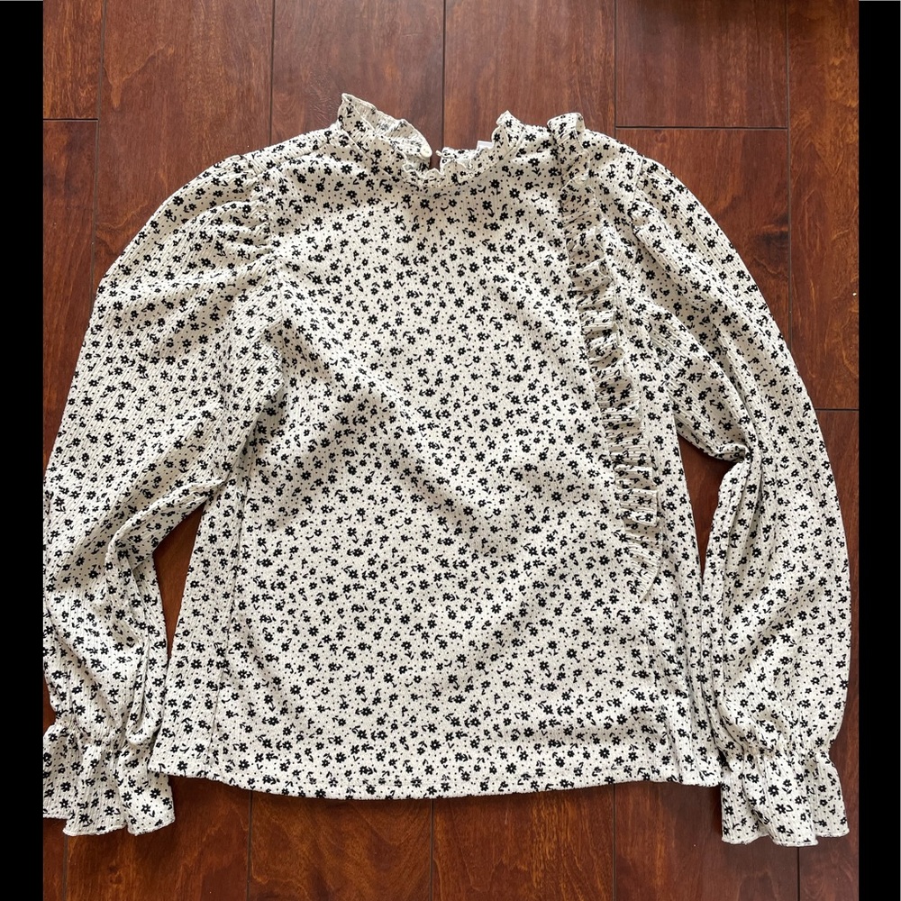 Zara blouse size 11/12